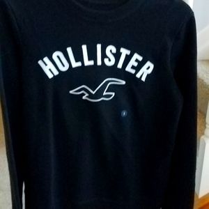Hollister black sweatshirt